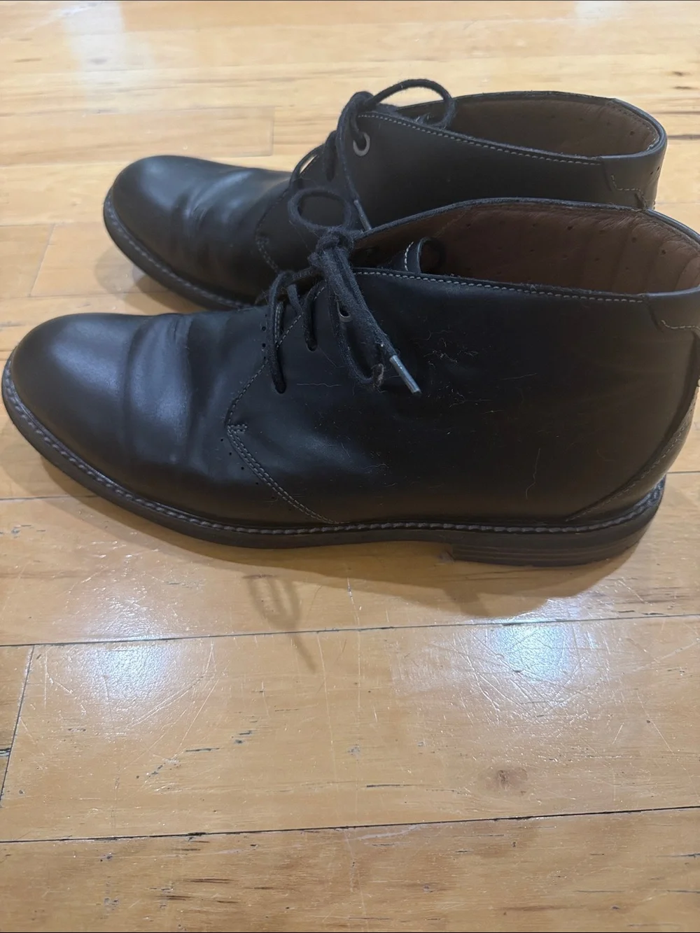 Clarks Men's Black Leather Chukka Boots Sz 11